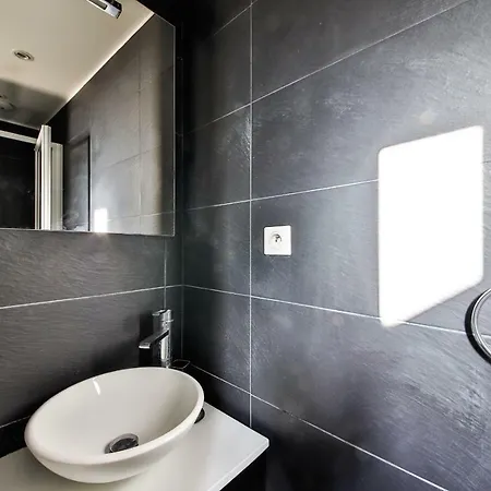 Belle Vue Daire Levallois-Perret